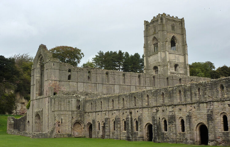 Image of Year 12 Art Students visit to Fountains Abbey September 2009