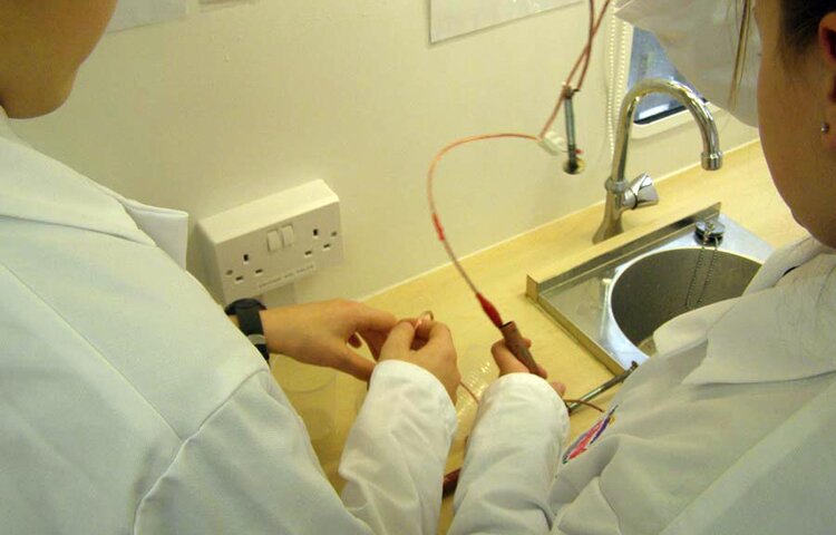 Image of Year 8 Science lab November 2010