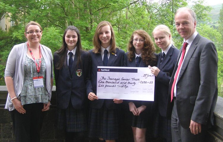 Image of 9G Girls Charity Walk May 2012