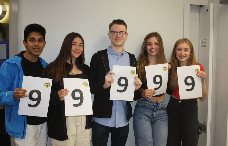 Image of Incredible BRGS students receive GCSE results 