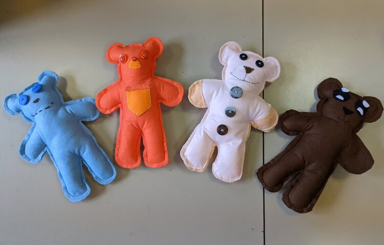 Image of Teddy bear creations in Textiles 