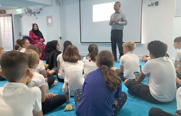 Image of Year 5 Mosque Trip