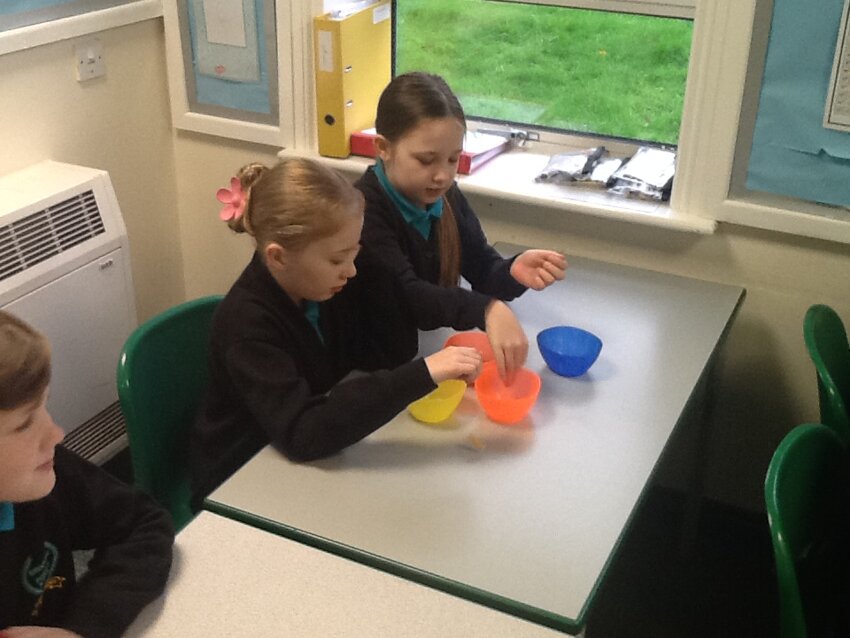 Image of Year 5 Science - Seperating Materials - URENCO Workshop