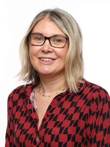Mrs V Newsome
