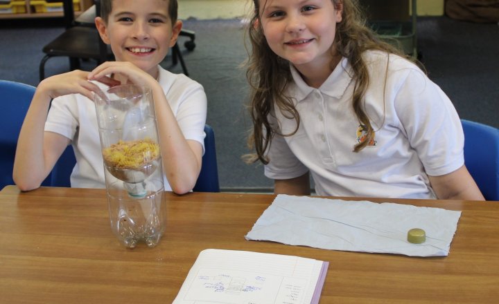 Image of Year 5 Science - Filtering