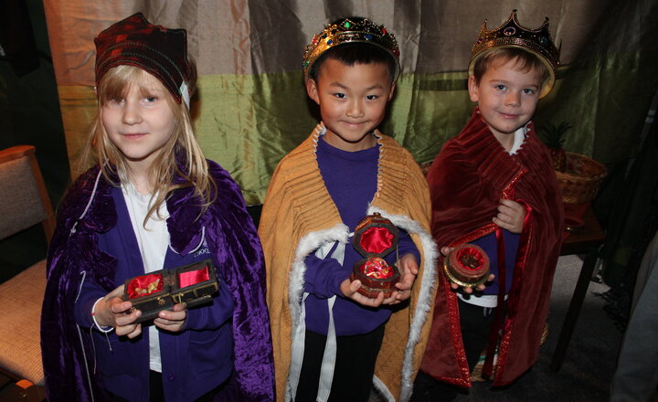 Image of Year 2 Christmas Journey Church Visit 2025