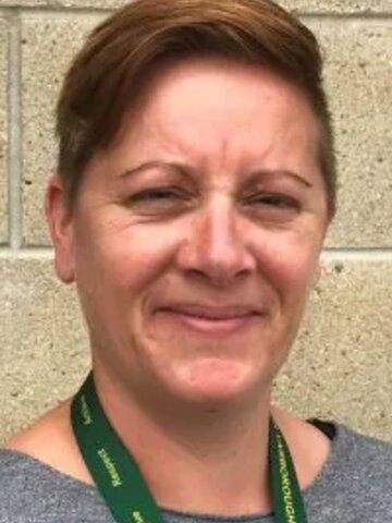 Mrs E Lynskey