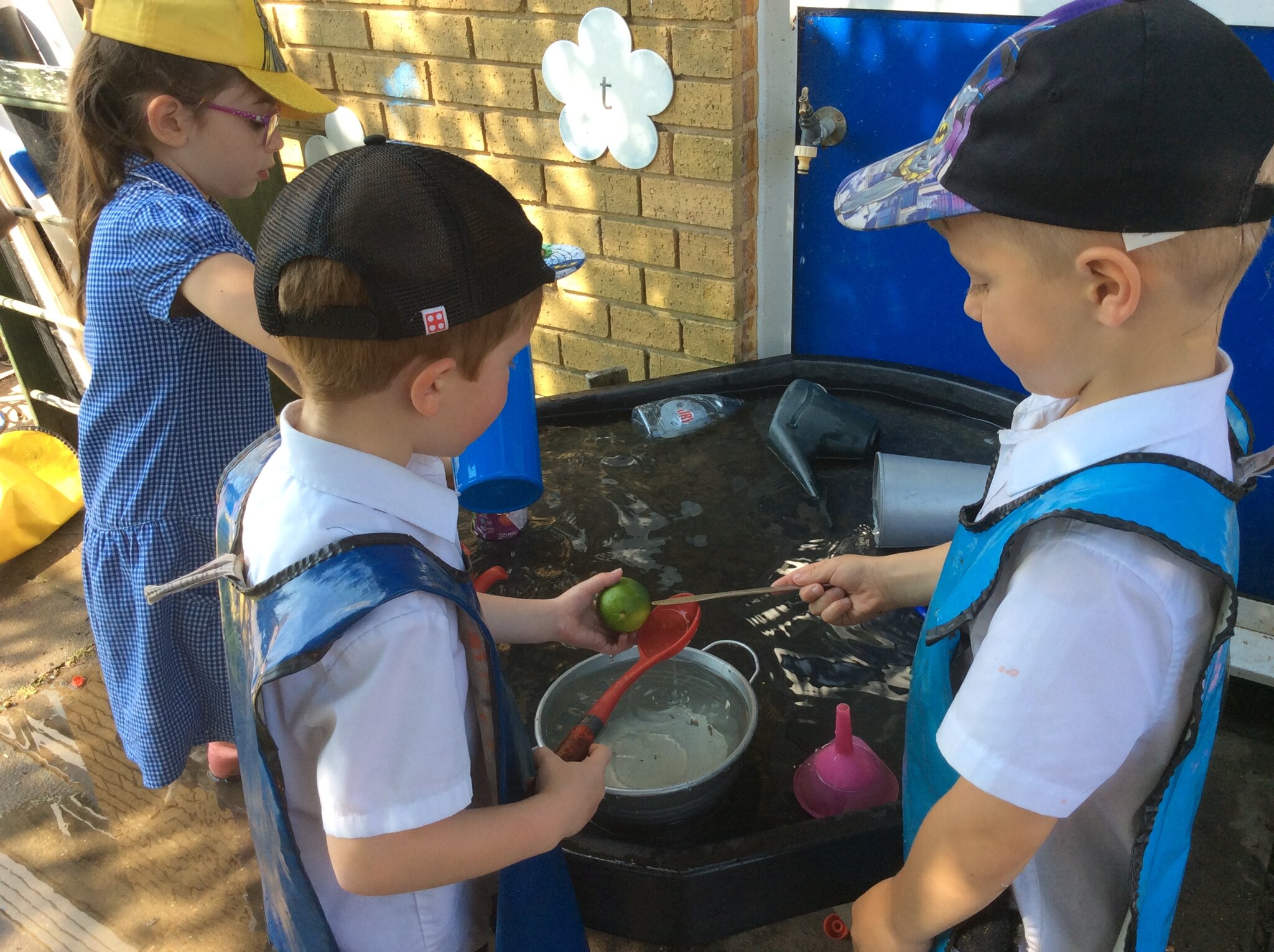 Image of Making 'lemon and limeade!'