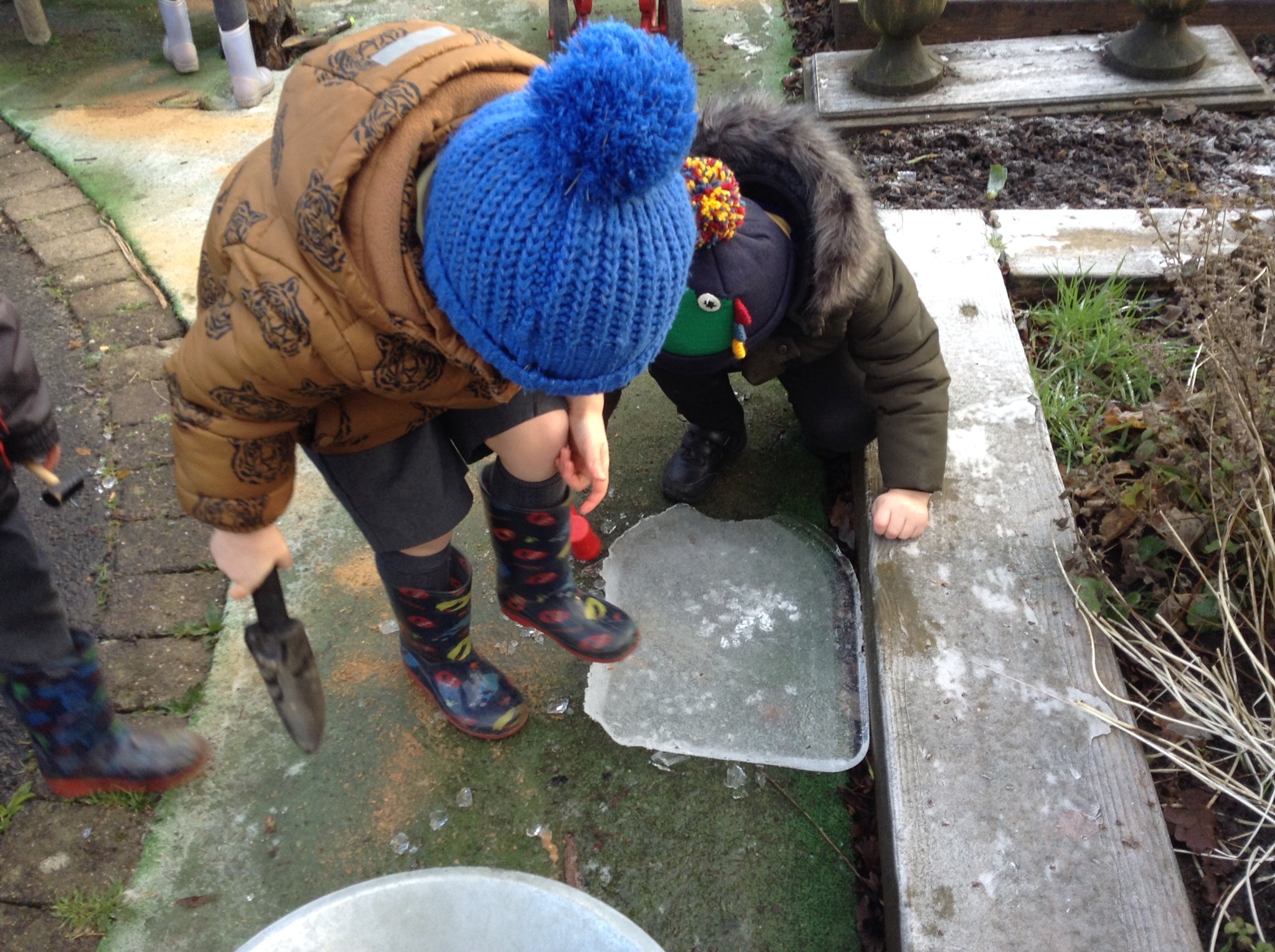 Image of Investigating frost and ice