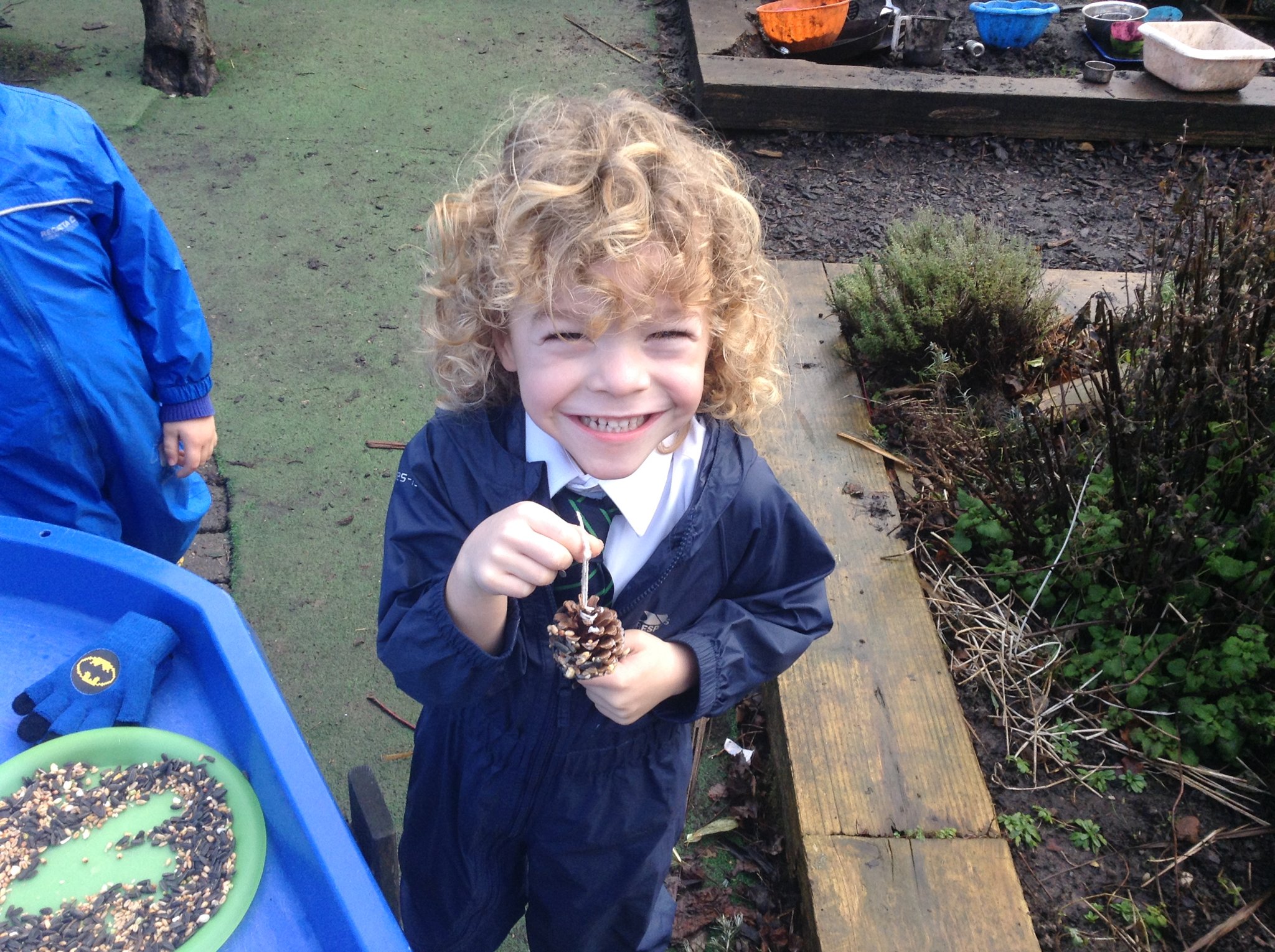 Image of Making Bird Feeders