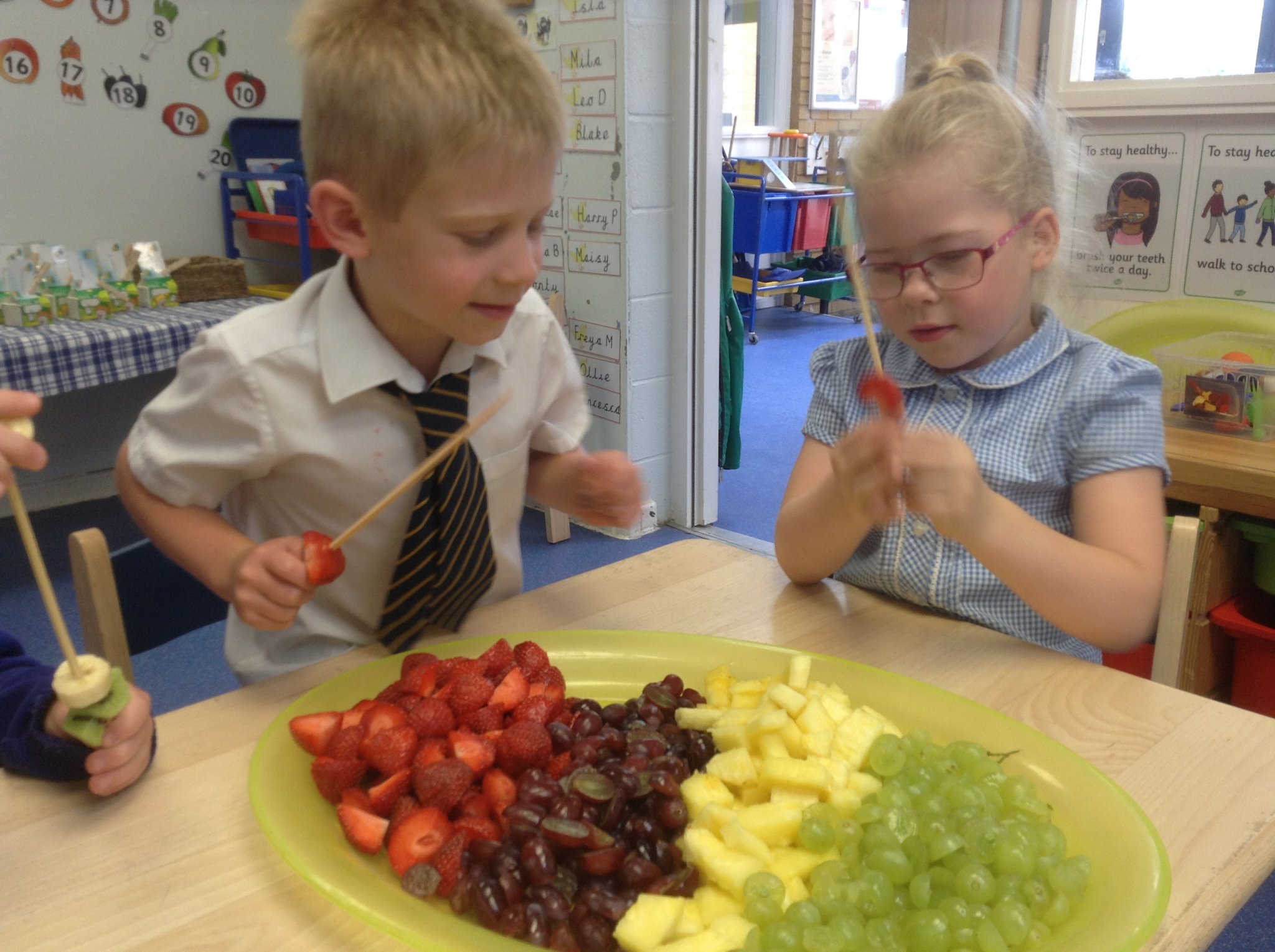 Image of Making fruit kebabs