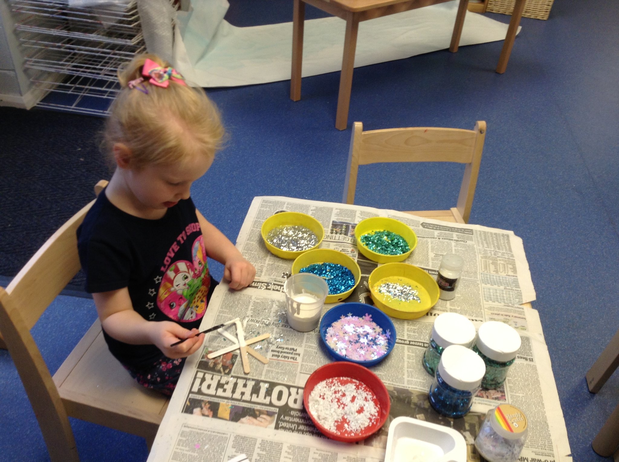 Image of Making snowflakes