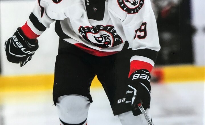 Image of Thorsten hits the ice for the Junior Bisons