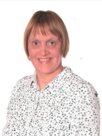 Mrs Holt