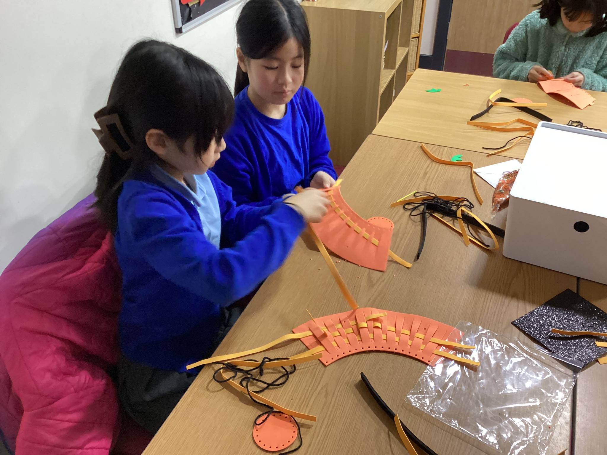 Image of Creative Pumpkin Fun: Weaving & Sewing at Craft Club