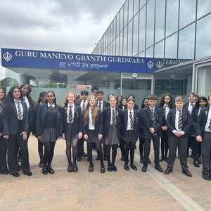 Image of Year 8 Visit Slough Gurdwara