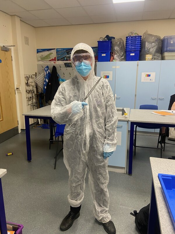 Image of Year 10 Scientists Learn About Irradiation