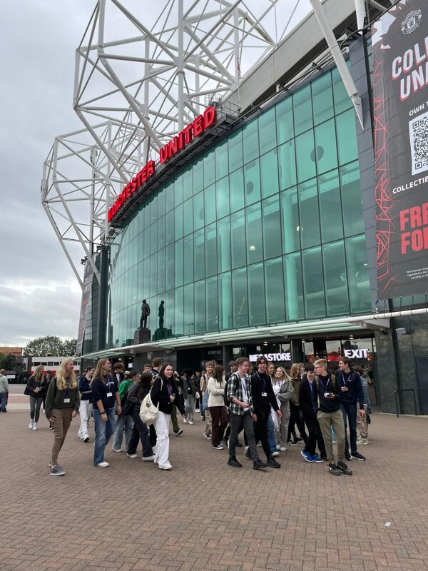 Image of Year 12 Enjoy a University and Apprenticeship Fair Opportunity