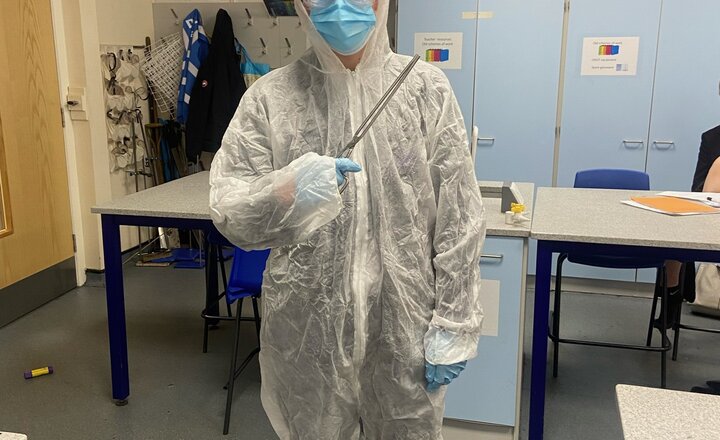 Image of Year 10 Scientists Learn About Irradiation