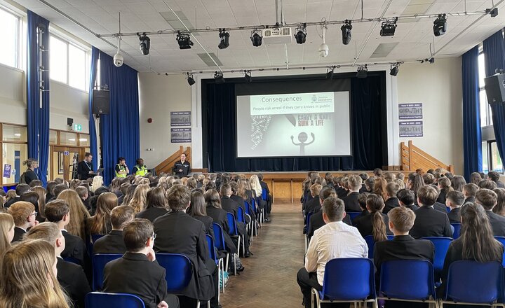 Image of Police Talk Helps Keep Students Safe