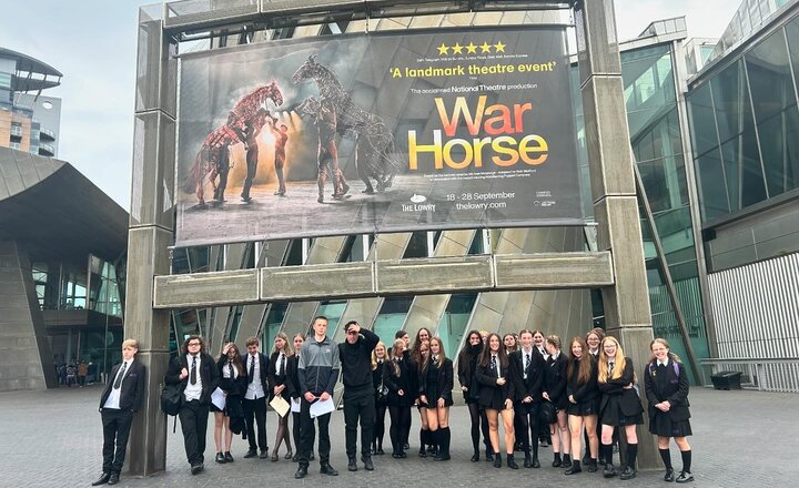 Image of Year 11 GCSE Students Enjoy a "Breathtaking" Performance of War Horse