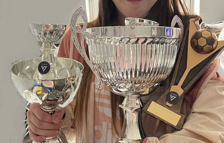 Image of Ruby Scores an Armful of Trophies