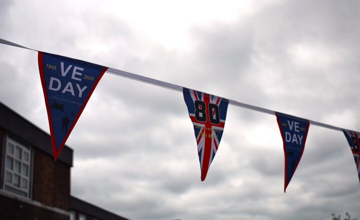 Image of Celebrating VE Day
