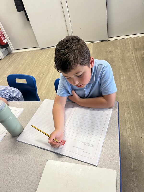 Image of Year 1 - Writing a letter to Victorian children