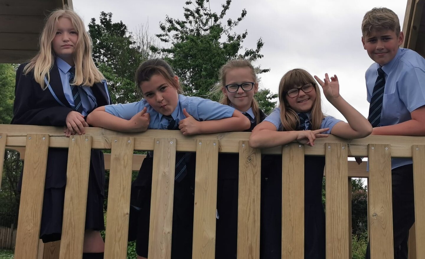 Image of Y6 enjoying the adventure playground!