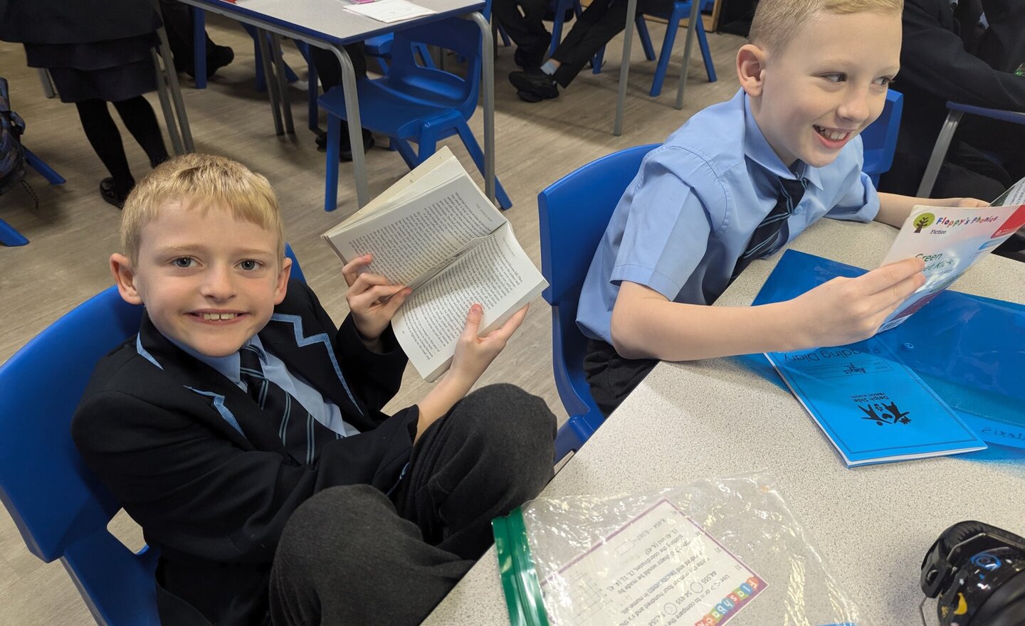 Image of Y5 smashing their reading