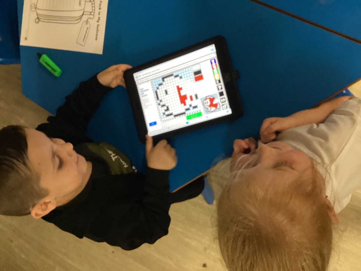 Y1 Creating Digital Art  Delph Side Community Primary School