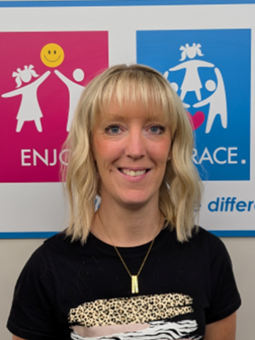 Mrs Kimberley Burton