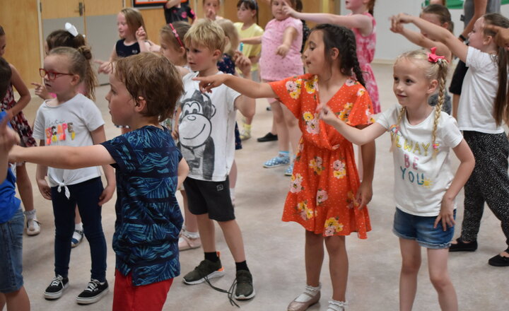 Image of Key Stage 1 Teddy Bears Picnic