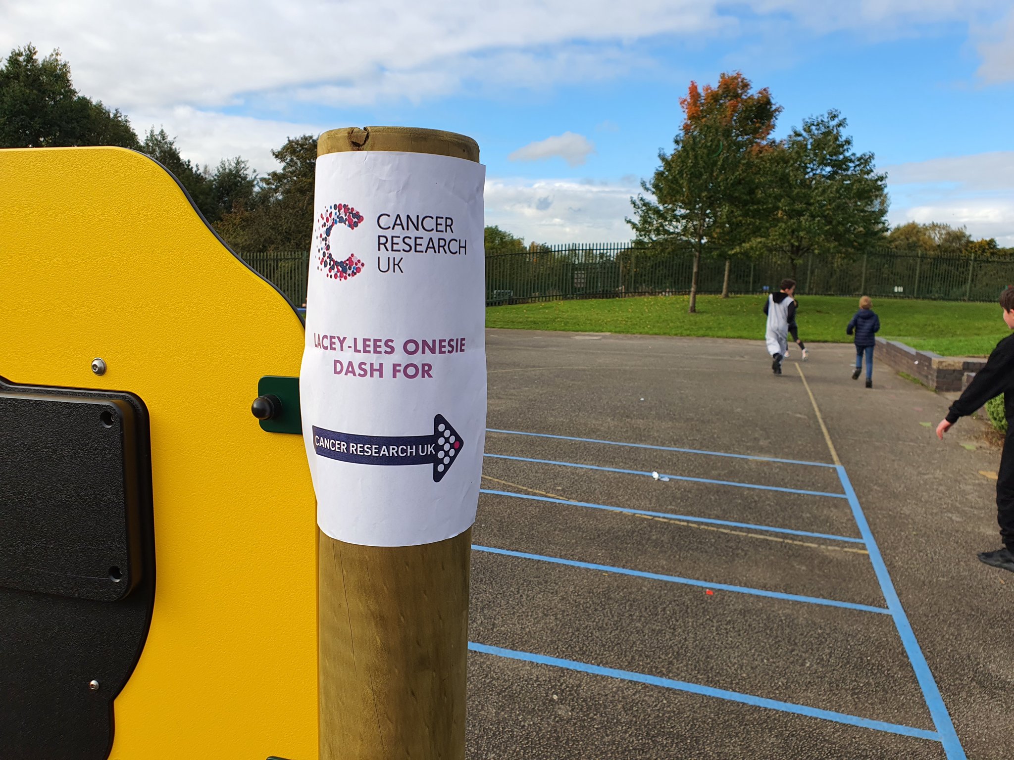 Image of Year 4 - Onesie Run for Cancer Research