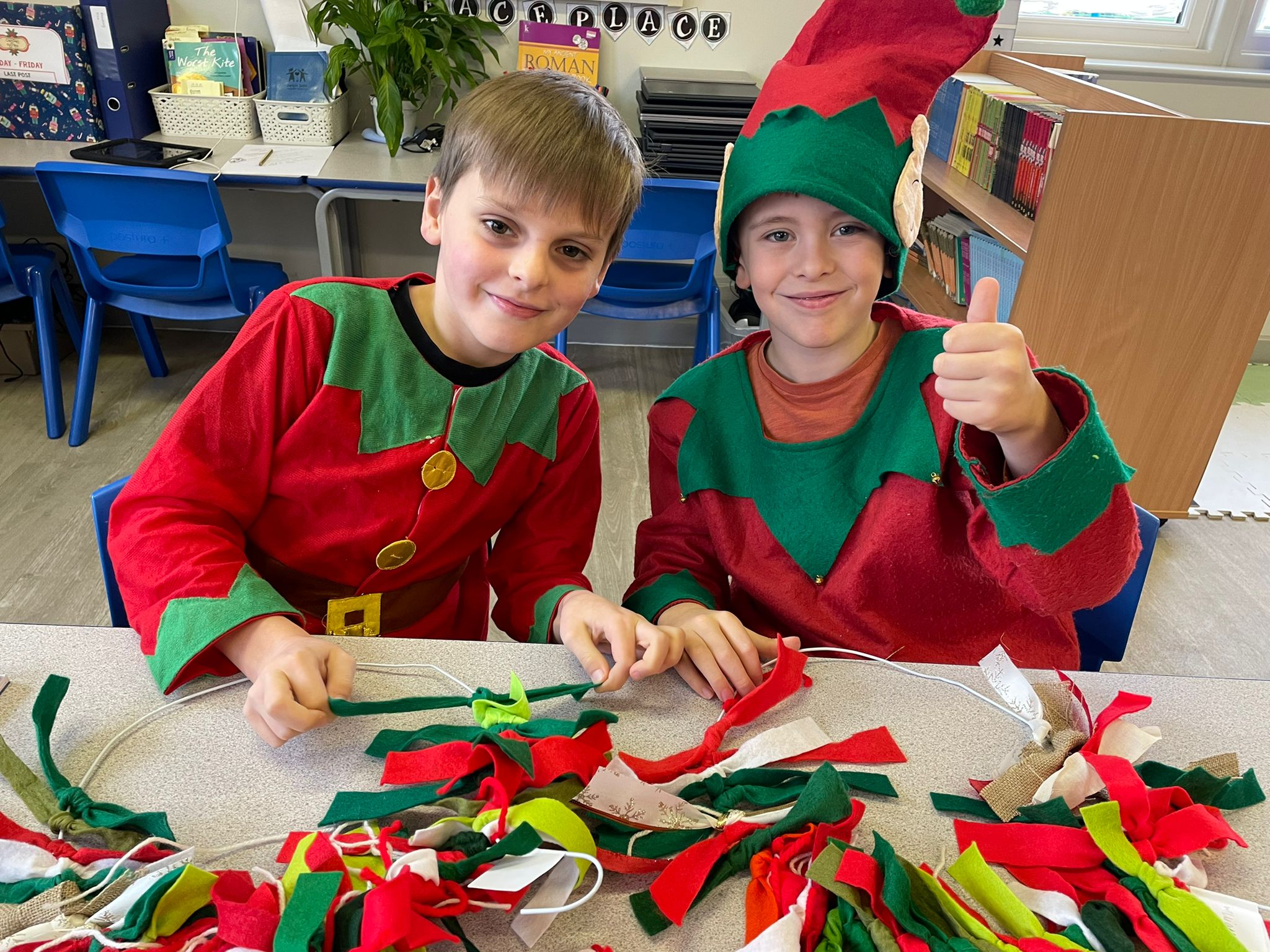 Image of Year 4 - Christmas Fun Day! 