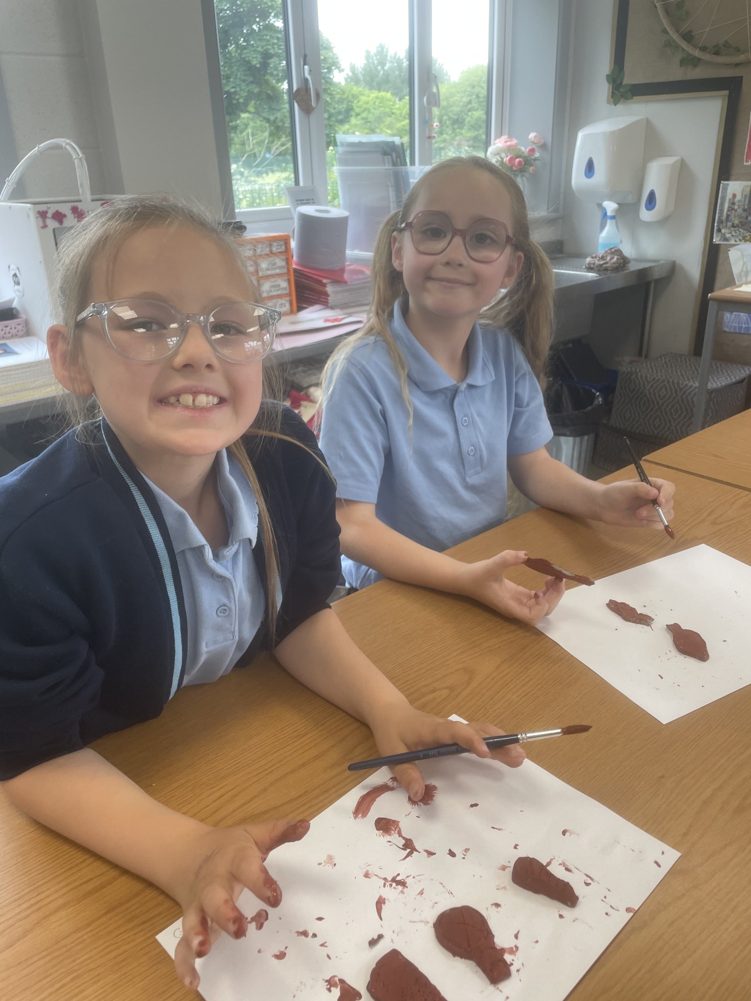 Image of Year 3 - Painting our Greek Vases