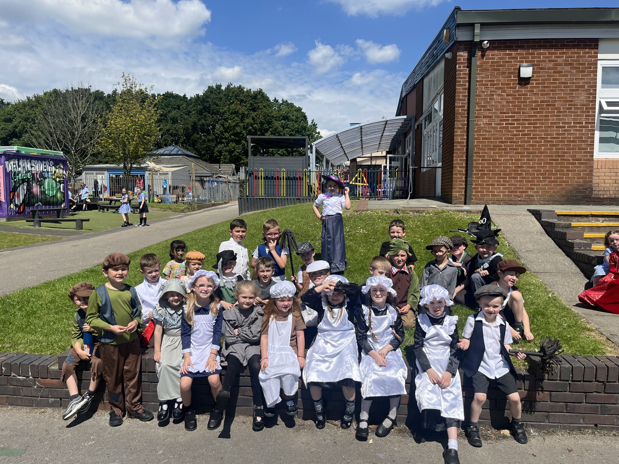 Image of Y1 - Victorian Dress Up Day