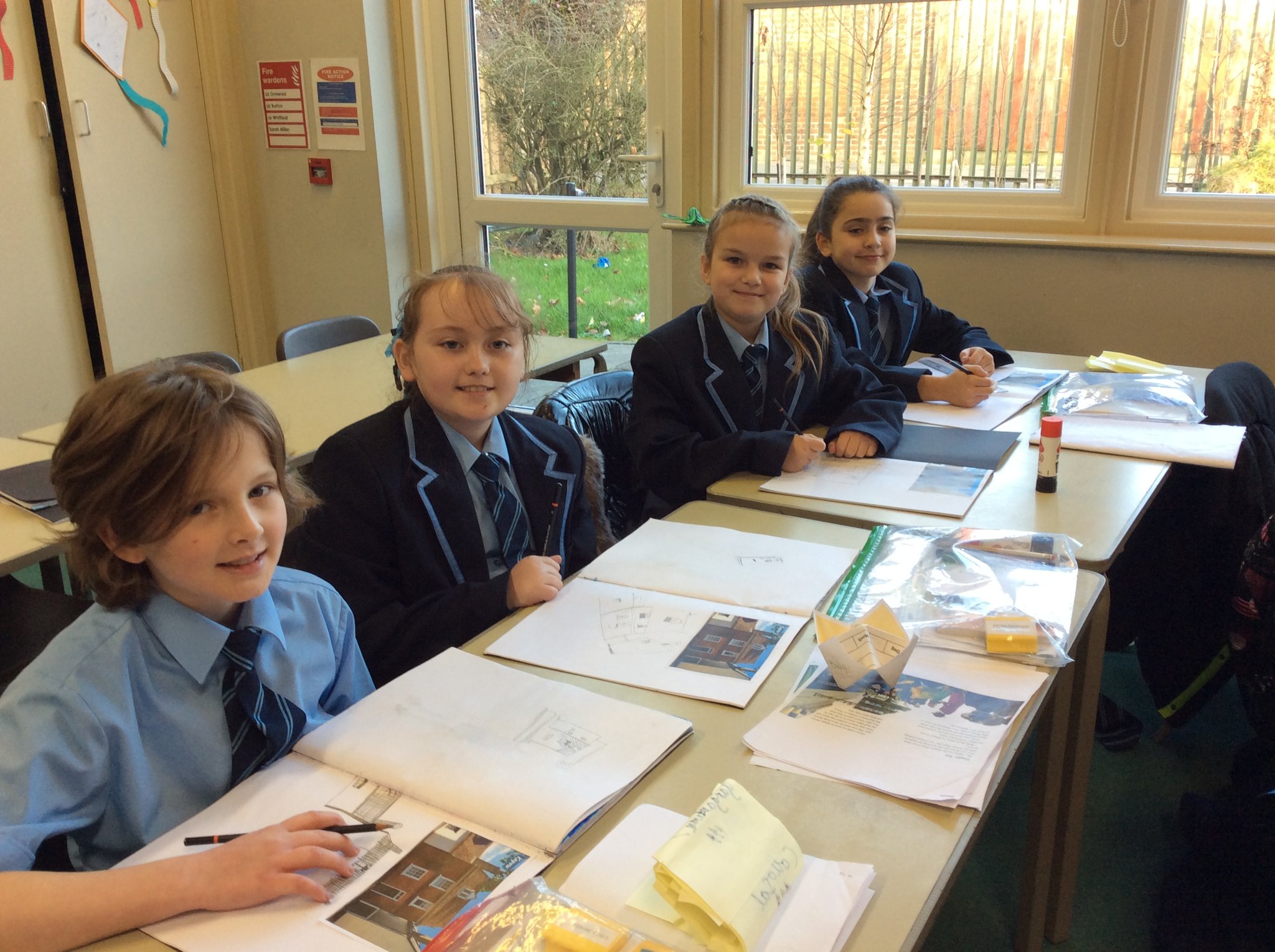 Image of Year 5 - Sketching!