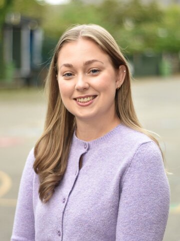 Miss P Graham