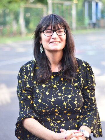 Miss C Ellis