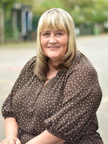Mrs S Longworth