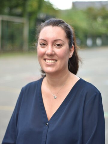 Miss L Kilshaw
