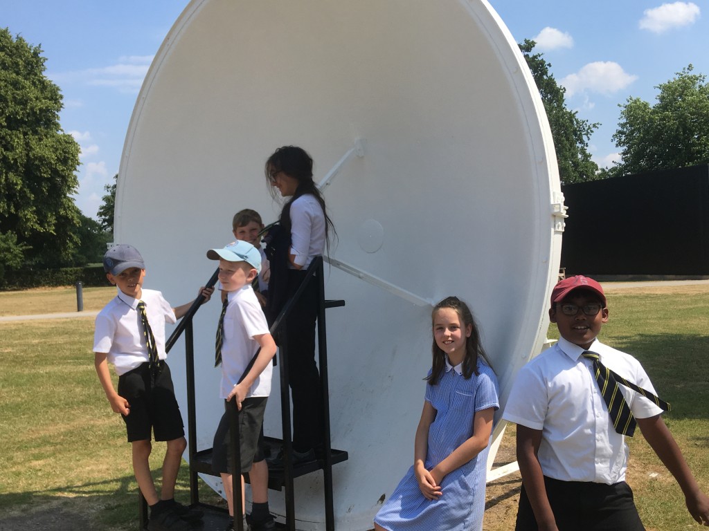 Image of Jodrell Bank trip