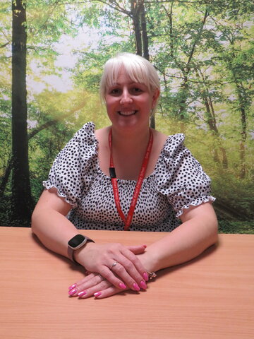 Ms Worden