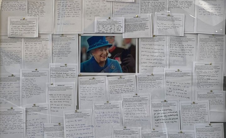 Image of Reflection in Memory of HM Queen Elizabeth II