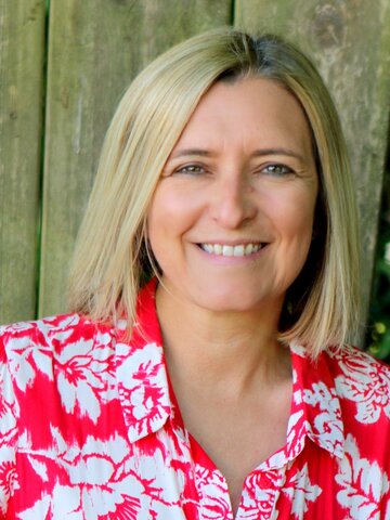  Mrs Lowe