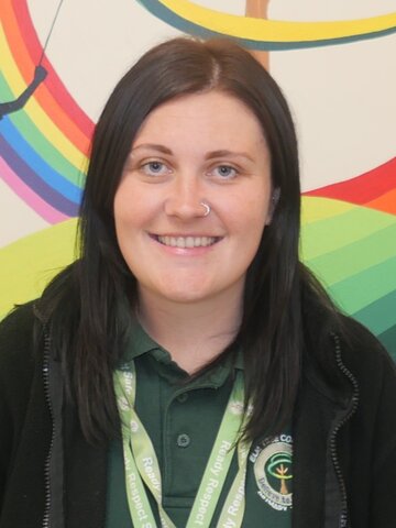 Miss Kirsty Grady 