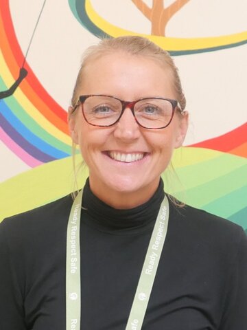 Miss Laura Wilcock