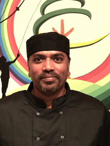 Mr Vivek Nayagam