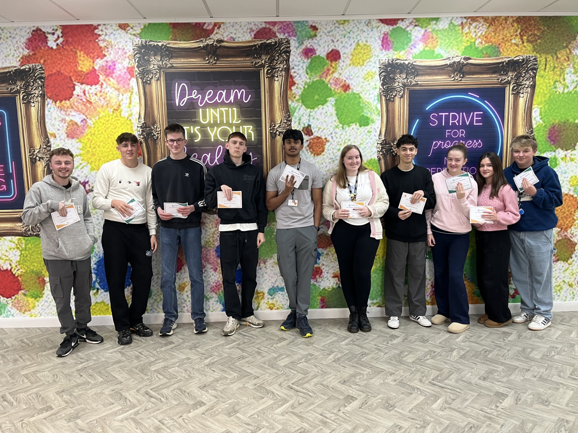 Image of UKMT Senior Maths Challenge Success at EM6 Hartlepool